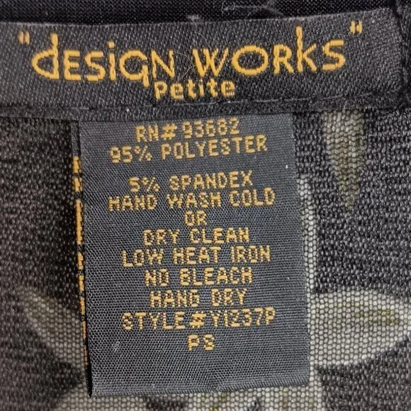 Design Works- Women's Top-Black, Green-White floral- PSMALL-Lined 3/4 Sleeve - Picture 14 of 14